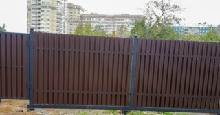 Купить распашные ворота из штакетника Междуреченск, цена от 2729 руб.