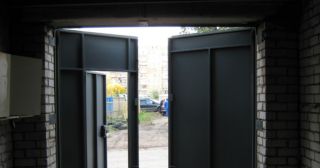 Купить гаражные ворота распашные Междуреченск, цена от 3862 руб.
