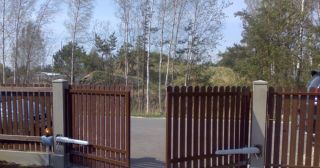 Купить распашные ворота из штакетника Междуреченск, цена от 2729 руб.